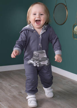 Комбинезон с капюшоном для новорожденных фото