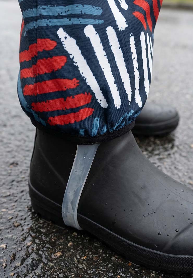 Непромокаемый комбинезон-дождевик фото